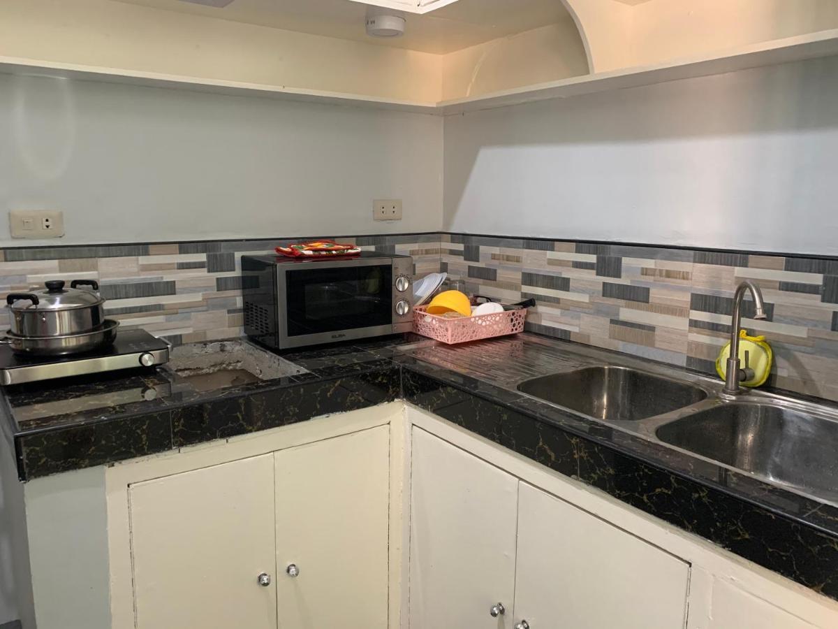 Beinte Singko De Marso Apartments Candon 외부 사진