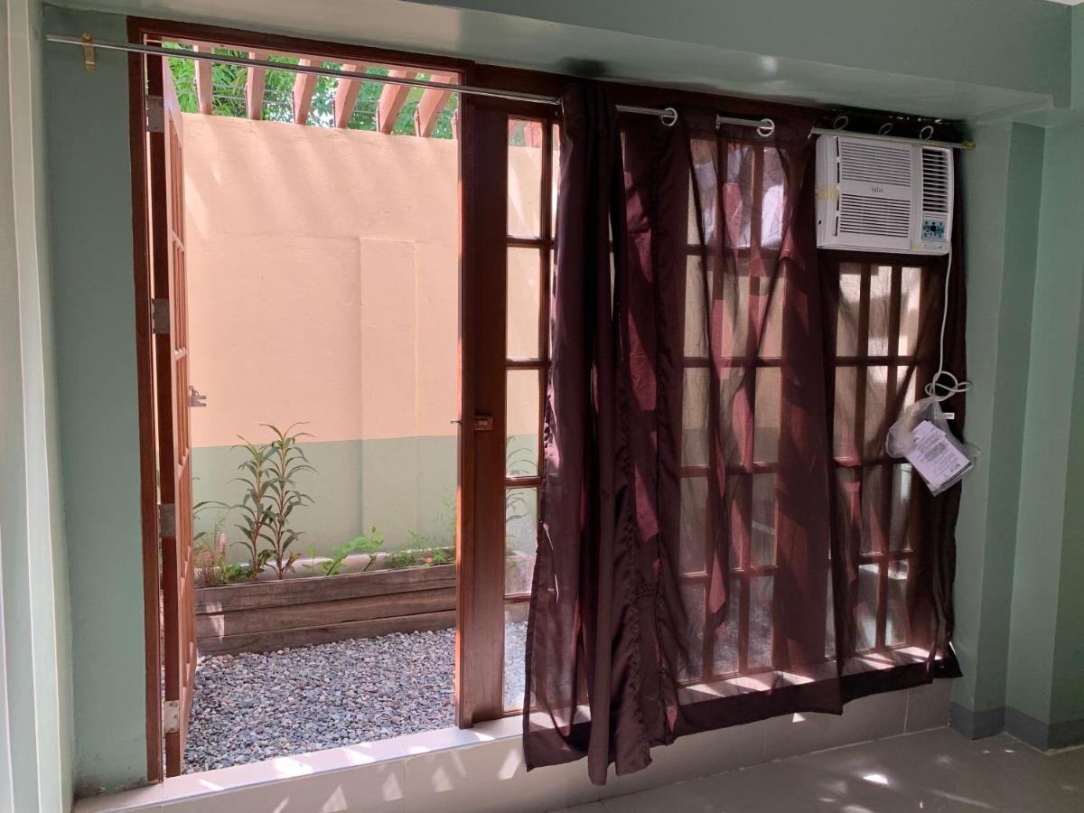 Beinte Singko De Marso Apartments Candon 외부 사진