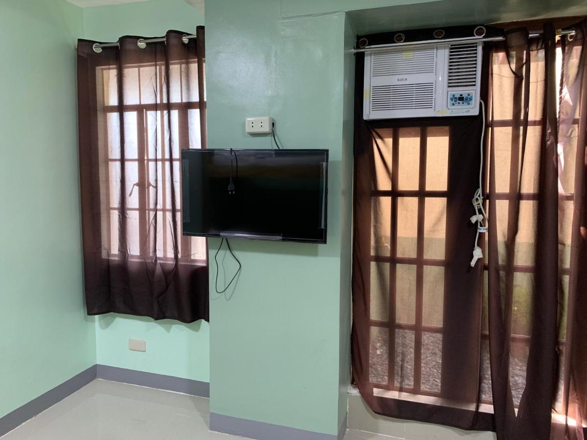Beinte Singko De Marso Apartments Candon 외부 사진